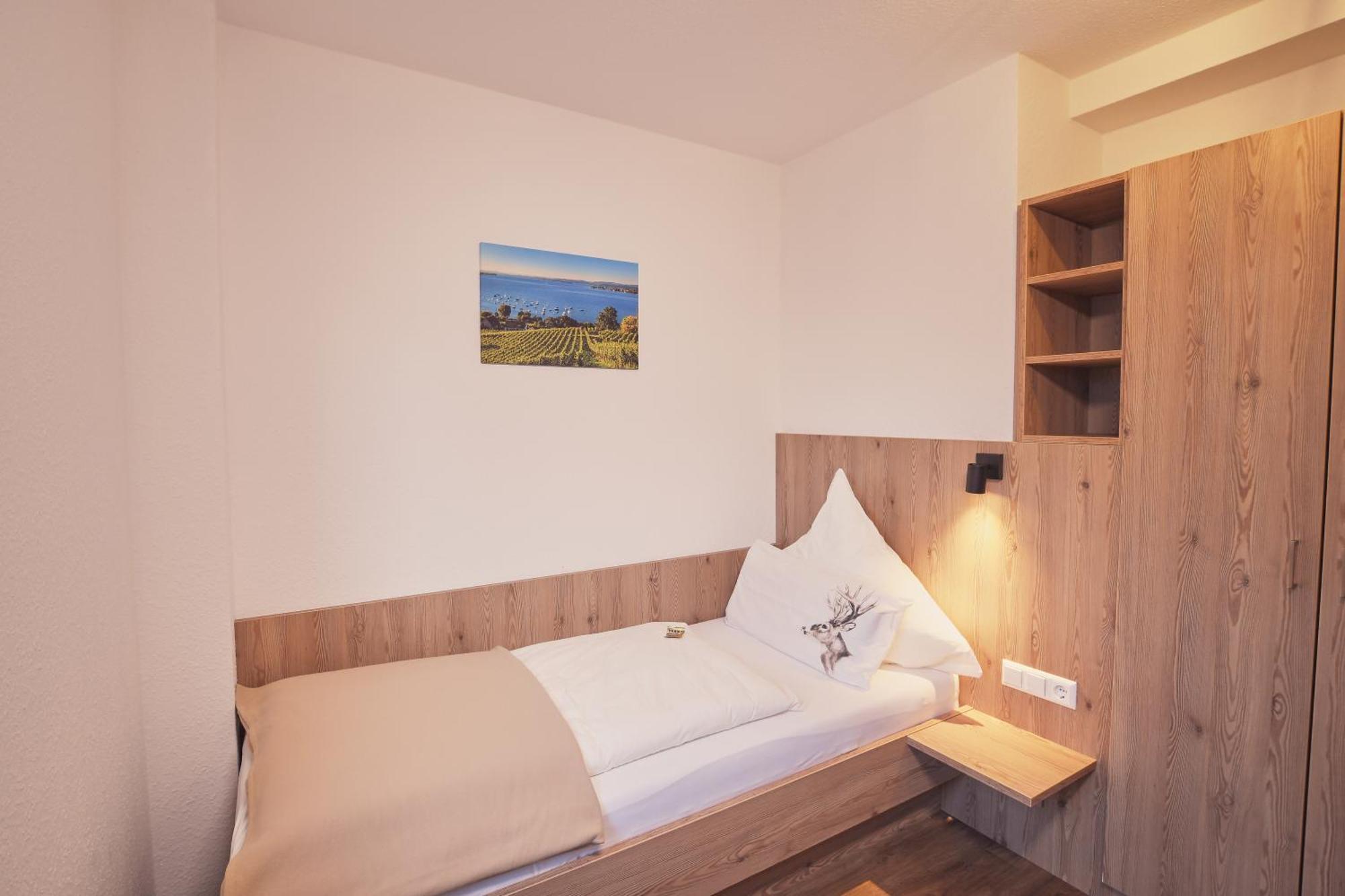 Landgasthaus Zollerstuben Bermatingen Luaran gambar