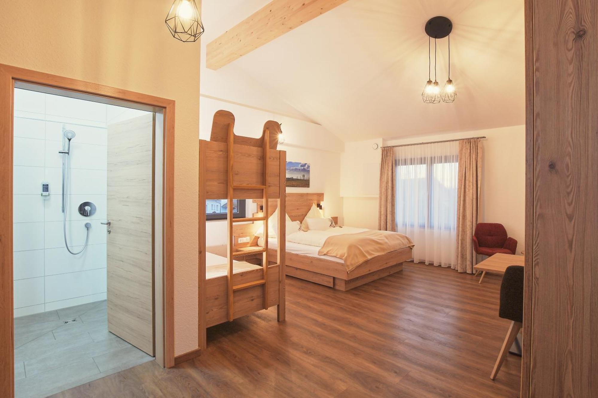 Landgasthaus Zollerstuben Bermatingen Luaran gambar