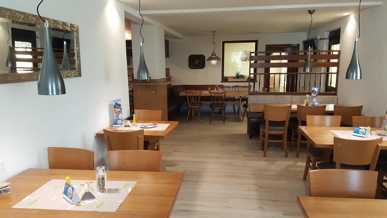 Landgasthaus Zollerstuben Bermatingen Luaran gambar